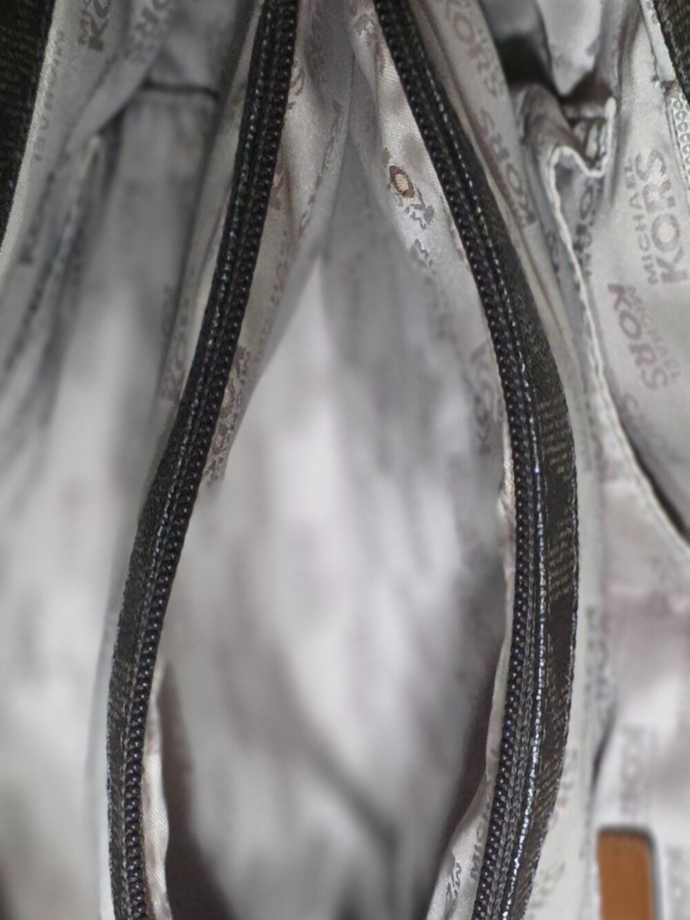 Michael Kors Hamilton Large Monogram Signature Satchel Tote Shoulder Bag Brown - Picture 9 of 11